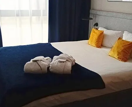 Cobalt36 Apartahotel *